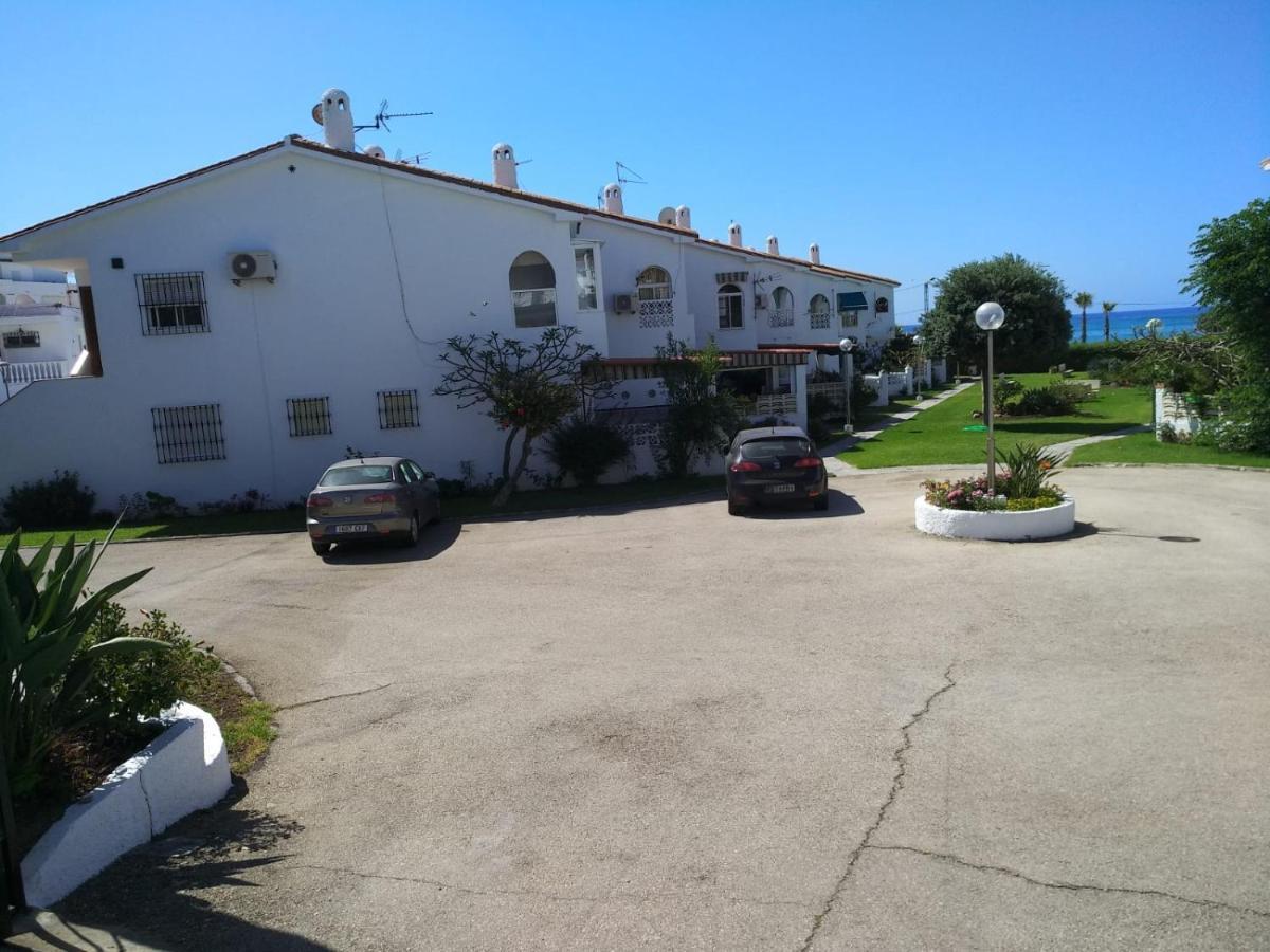 Bungalow Charo Benagalbón Exterior foto